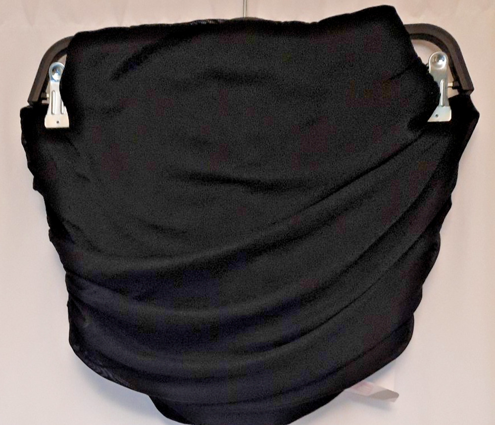 Marthea Black Zipper Halter Nwt Size XXL Girls top